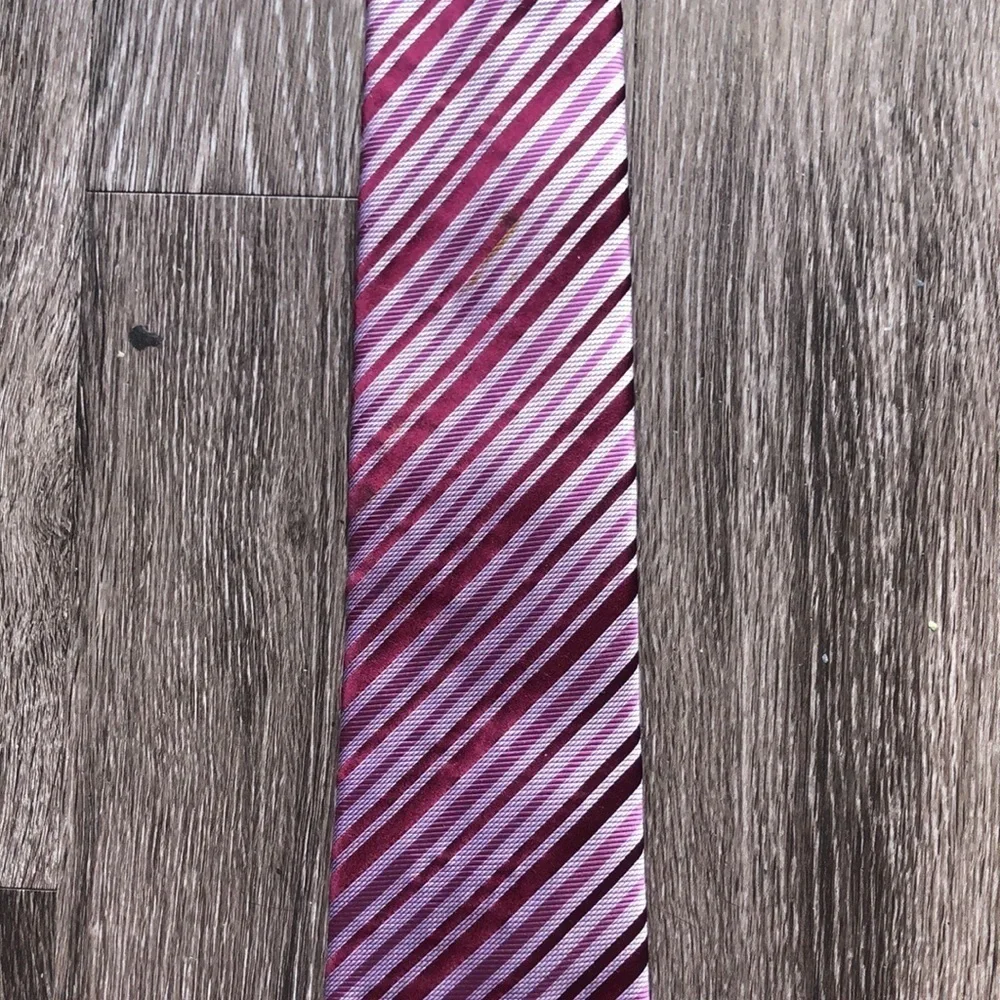 BCBG Attitude Tie